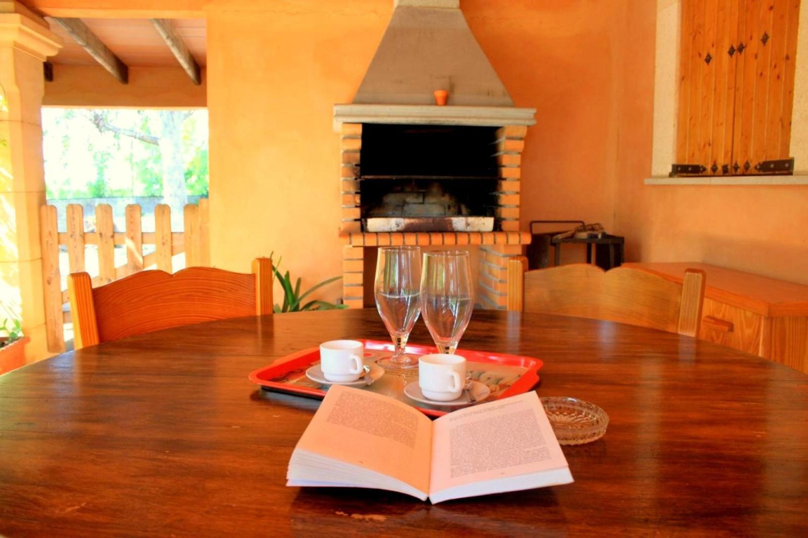 Finca Con Piscina Es Blanquer Guest House Exterior photo